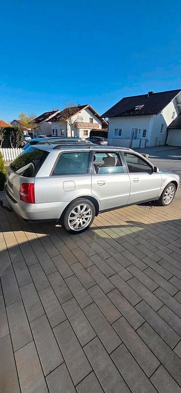 Gebraucht Audi A4 Basis 150 PS (110 kW) 1999 Kombi
