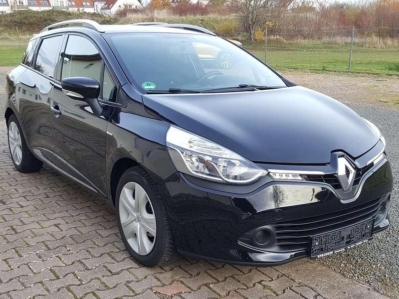 Sternenschwarz Gebraucht 2016 Renault Clio GrandTour LIMITED Kombi | 8.690 € - Bild 1/4