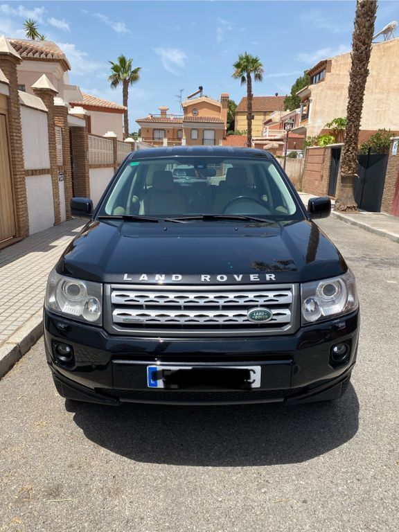 Schwarz Gebraucht 2011 Land Rover Freelander 2 S SUV | 11.000 € (Teuer) - Bild 1/4