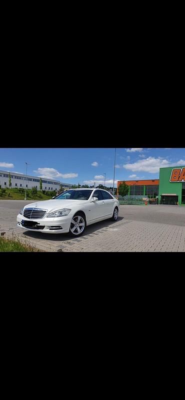 Gebraucht Mercedes S400 299 PS (219 kW) 2009 Weiß Limousine