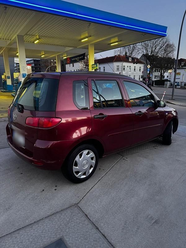 Gebraucht Mazda 2 55 PS (40 kW) 2004 Rot Kleinwagen