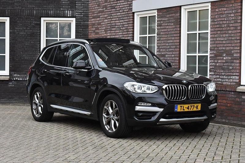 Gebraucht BMW X3 Executive 184 PS (135 kW) 2018 Schwarz SUV