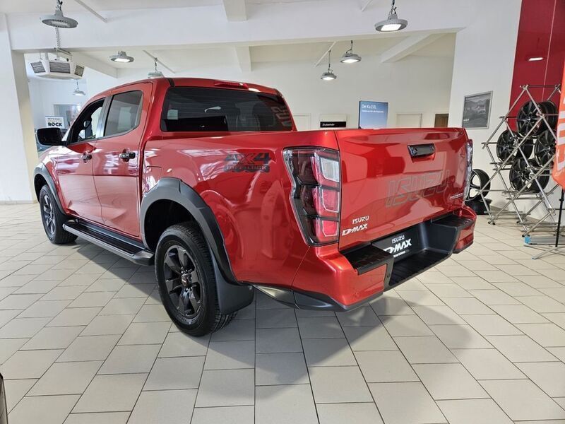 Neu Isuzu D-Max 163 PS (119 kW) 2025 Orange Abholung