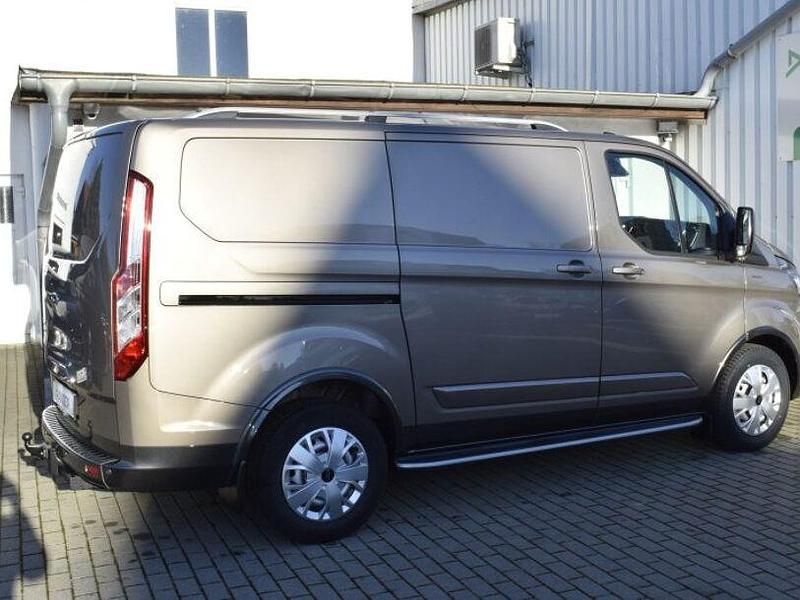 Gebraucht Ford Transit Custom Trend 170 PS (125 kW) 2023 Silber Van / Kleinbus