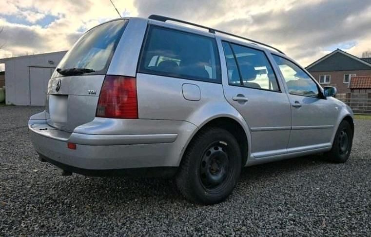 Gebraucht VW Jetta 100 PS (73 kW) 2004 Silber Kombi