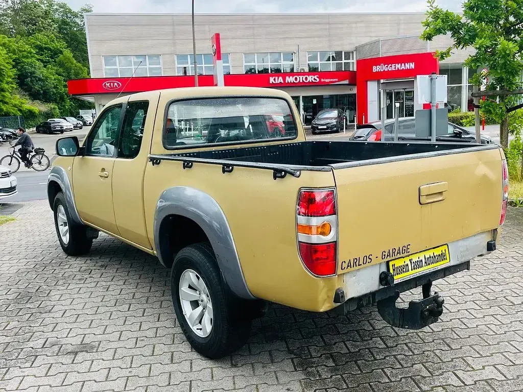 Gebraucht Mazda BT-50 143 PS (105 kW) 2007 Silber Pickup