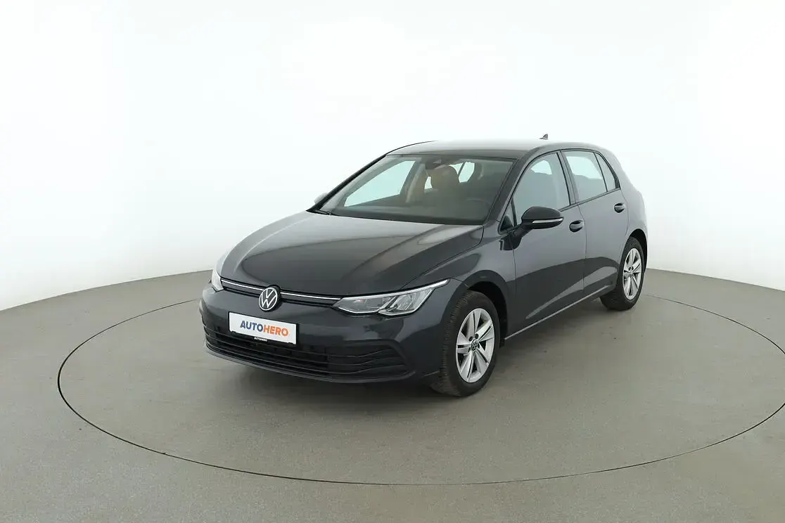 Gebraucht VW Golf VIII Life 2024 Limousine