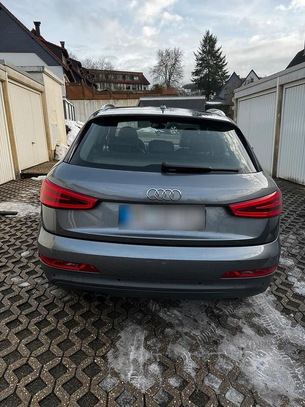 Gebraucht Audi Q3 170 PS (125 kW) 2012 Grau SUV