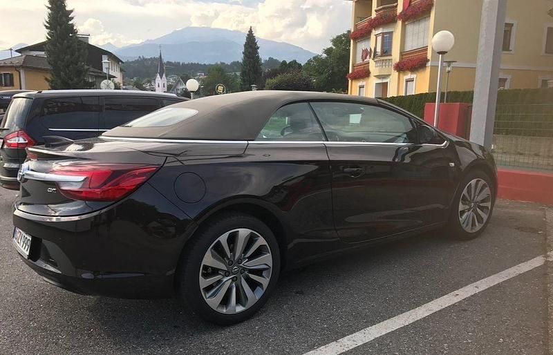 Gebraucht Opel Cascada Edition 170 PS (125 kW) 2016 Braun Cabrio