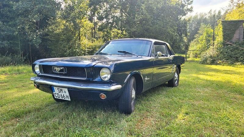 Blau Gebraucht 1966 Ford Mustang Coupé | 17.500 € - Bild 1/4