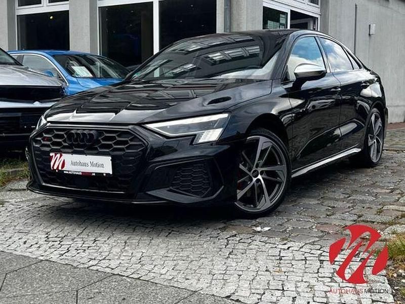 Gebraucht Audi S3 Sport 310 PS (228 kW) 2023 Mythosschwarz metallic Limousine