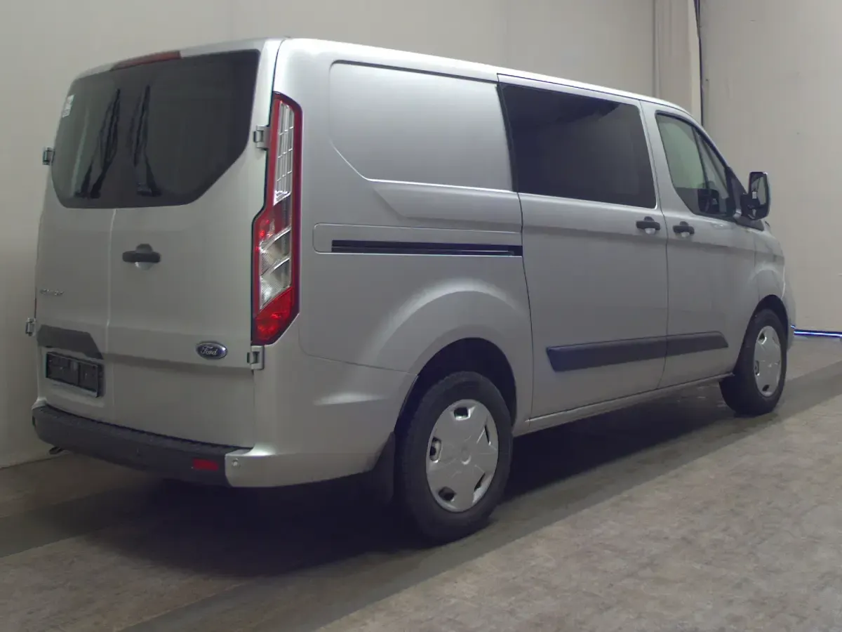 Occasion Ford Transit Custom Trend 170 ch (125 kW) 2020 Argent Berline