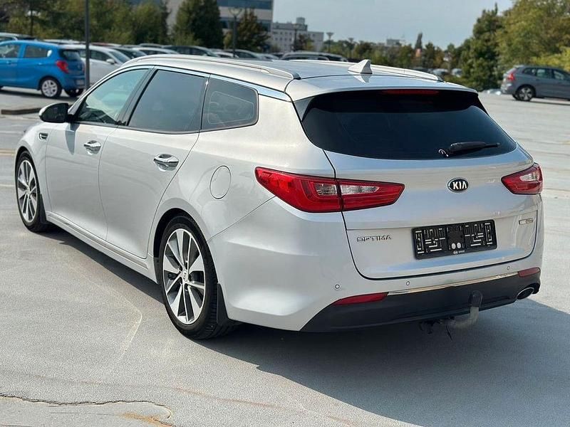 Gebraucht Kia Optima Vision 141 PS (103 kW) 2018 Silber Limousine