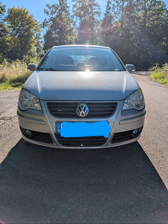 Grau Gebraucht 2008 VW Polo United Limousine | 1.200 € (Superpreis) - Bild 1/4