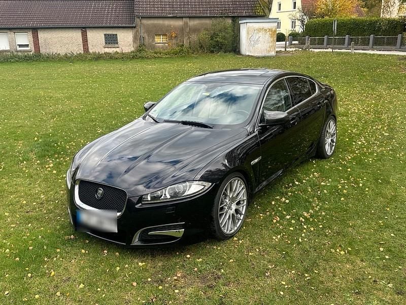 Gebraucht Jaguar XF Portfolio 241 PS (177 kW) 2012 Schwarz Limousine