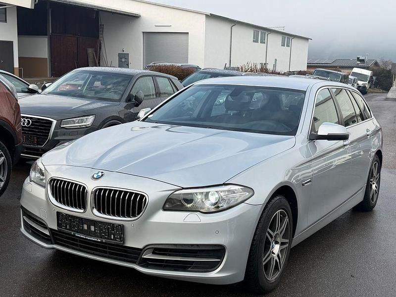Gebraucht BMW 530 Performance 258 PS (189 kW) 2014 Silber Kombi