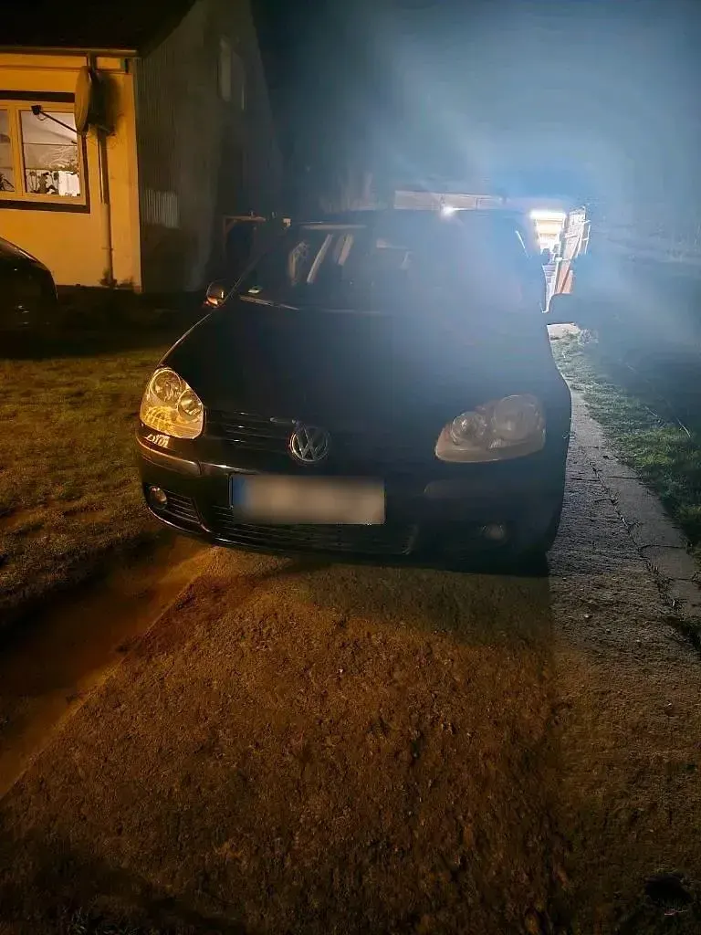 Gebraucht VW Golf V 105 PS (77 kW) 2005 Schwarz Kleinwagen