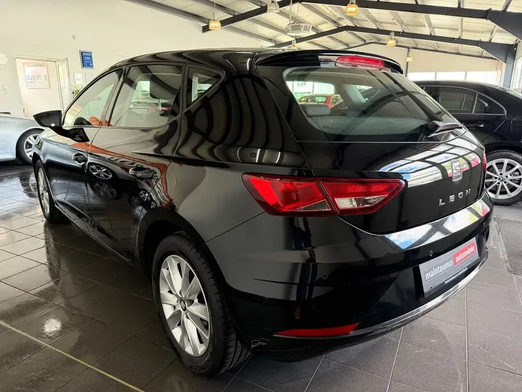 Gebraucht Seat Leon Style 110 PS (80 kW) 2018 Schwarz Limousine