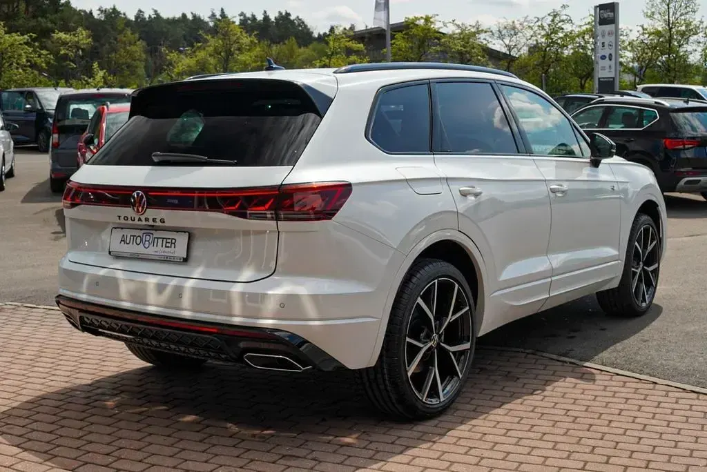 Neu VW Touareg Edition 286 PS (210 kW) 2026 Weiß SUV