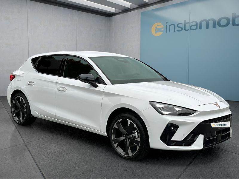 Neu Cupra Leon 150 PS (110 kW) 2025 Weiß Kleinwagen