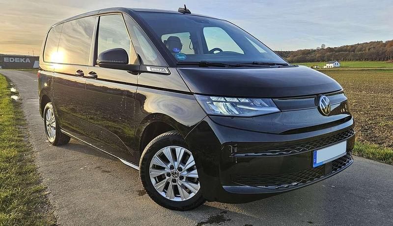Gebraucht VW Multivan 204 PS (150 kW) 2023 Schwarz Van