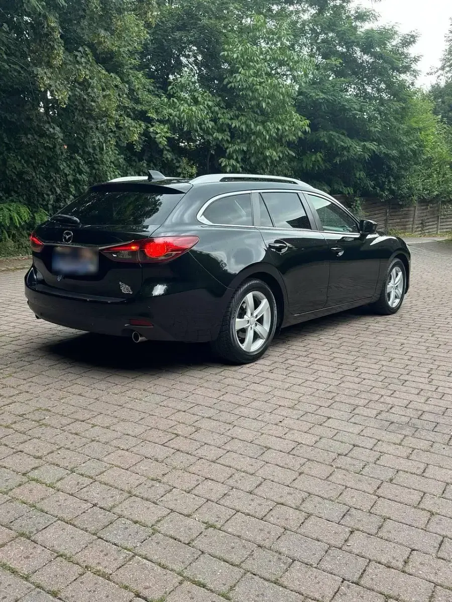 Gebraucht Mazda 6 150 PS (110 kW) 2015 Schwarz Kombi