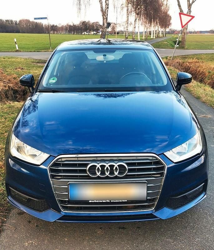 Gebraucht Audi A1 Sportback 95 PS (69 kW) 2017 Blau Kleinwagen