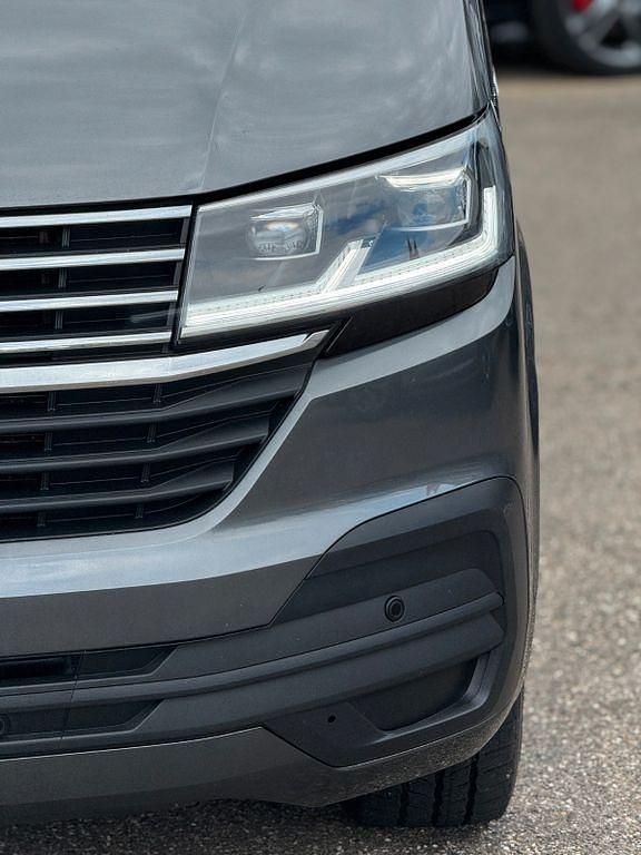 Gebraucht VW Multivan Comfortline 204 PS (150 kW) 2021 Grau Van