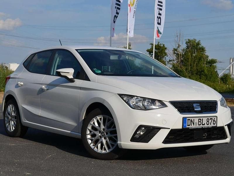 Weiß Gebraucht 2019 Seat Ibiza Limousine | 9.500 € (Guter Preis) - Bild 1/4