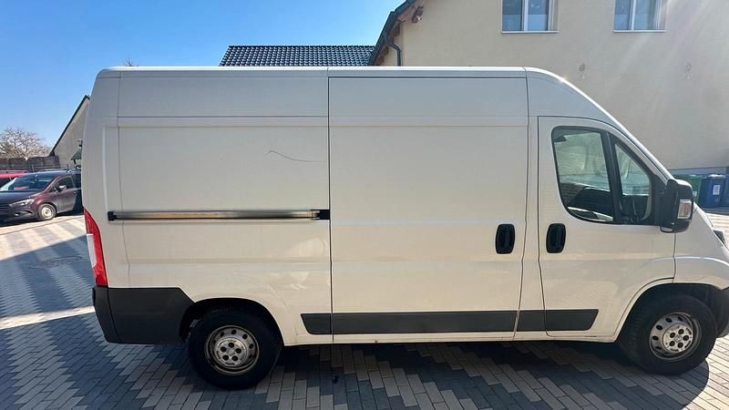 Gebraucht Peugeot Boxer 131 PS (96 kW) 2016 Weiß Van