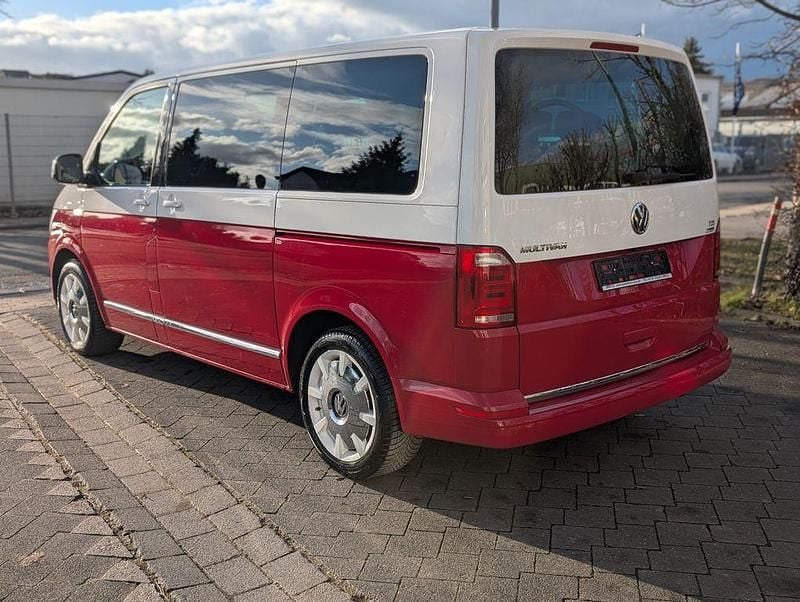 Gebraucht VW Multivan Highline 204 PS (150 kW) 2016 Weiß Van / Kleinbus