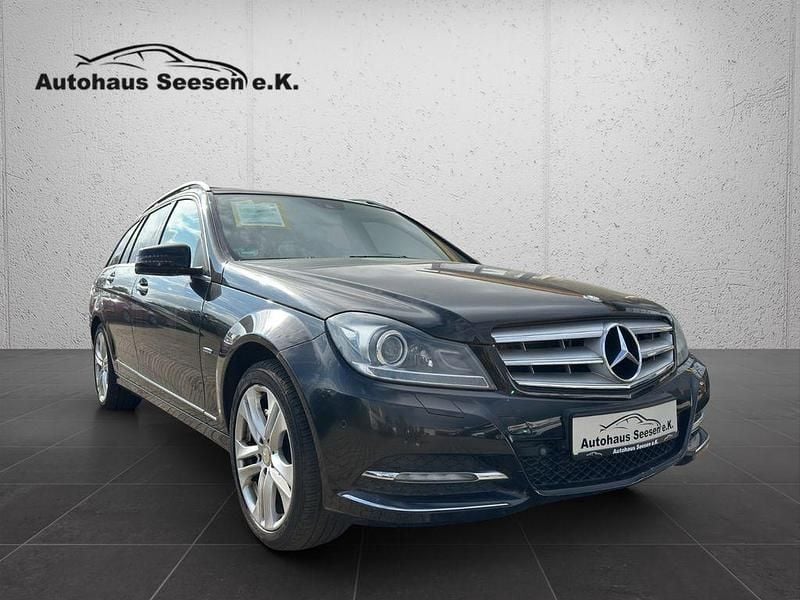 Gebraucht Mercedes C200 Avantgarde 184 PS (135 kW) 2011 Schwarz Kombi