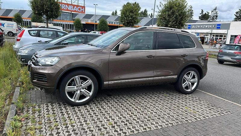 Gebraucht VW Touareg 240 PS (176 kW) 2014 Braun SUV