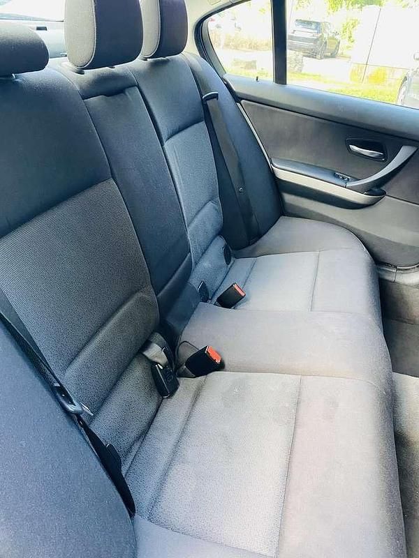 Gebraucht BMW 320 150 PS (110 kW) 2006 Kombi