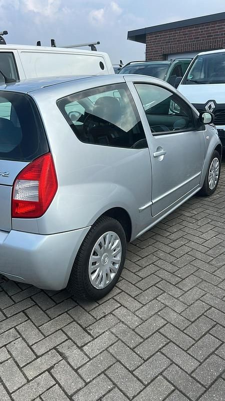 Gebraucht Citroën C2 60 PS (44 kW) 2008 Silber Kleinwagen