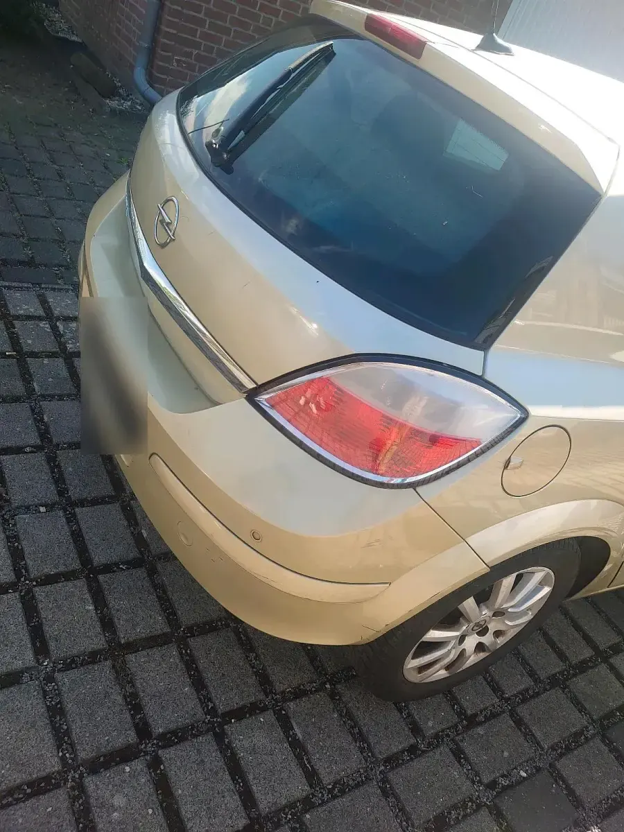 Gebraucht Opel Astra Cosmo 125 PS (91 kW) 2004 Gold Limousine