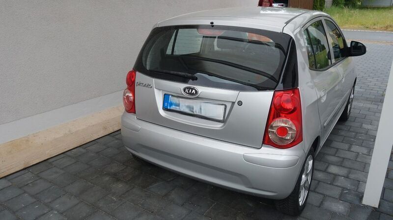 Silber Gebraucht 2008 Kia Picanto Kleinwagen | 2.500 € (Etwas zu teuer) - Bild 1/3