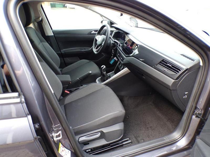 Neu VW Polo Active 95 PS (69 kW) 2025 Rauchgrau Limousine