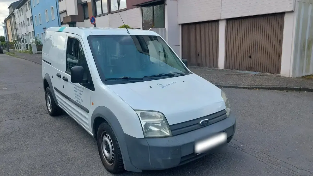 Gebraucht Ford Transit Connect 75 PS (55 kW) 2009 Weiß Van / Kleinbus