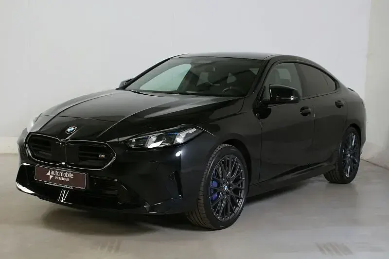 Gebraucht BMW M235 Performance 300 PS (220 kW) 2025 Schwarz Coupé