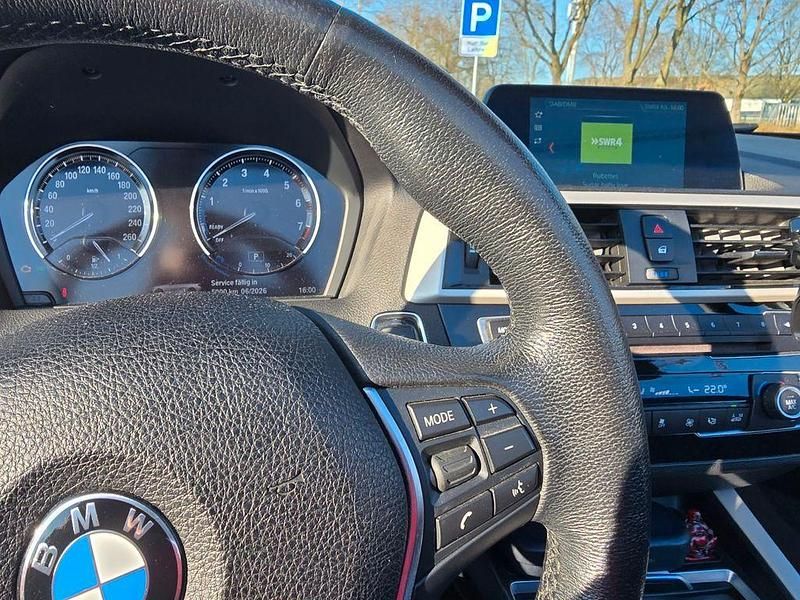 Gebraucht BMW 218 Advantage 136 PS (100 kW) 2017 Schwarz Cabrio