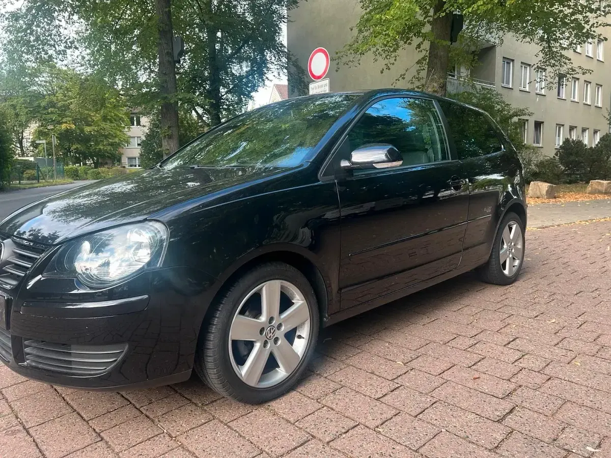 Gebraucht VW Polo Black Edition 80 PS (58 kW) 2008 Schwarz Kleinwagen