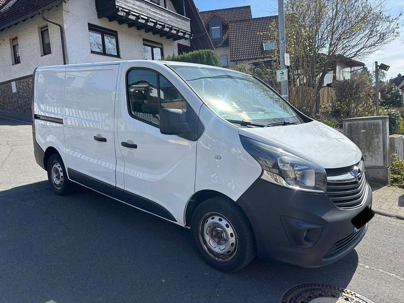 Gebraucht Opel Vivaro 95 PS (69 kW) 2019 Weiß Van / Kleinbus