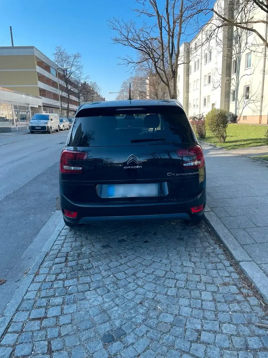 Used Citroën C4 130 HP (95 kW) 2020 Black SUV