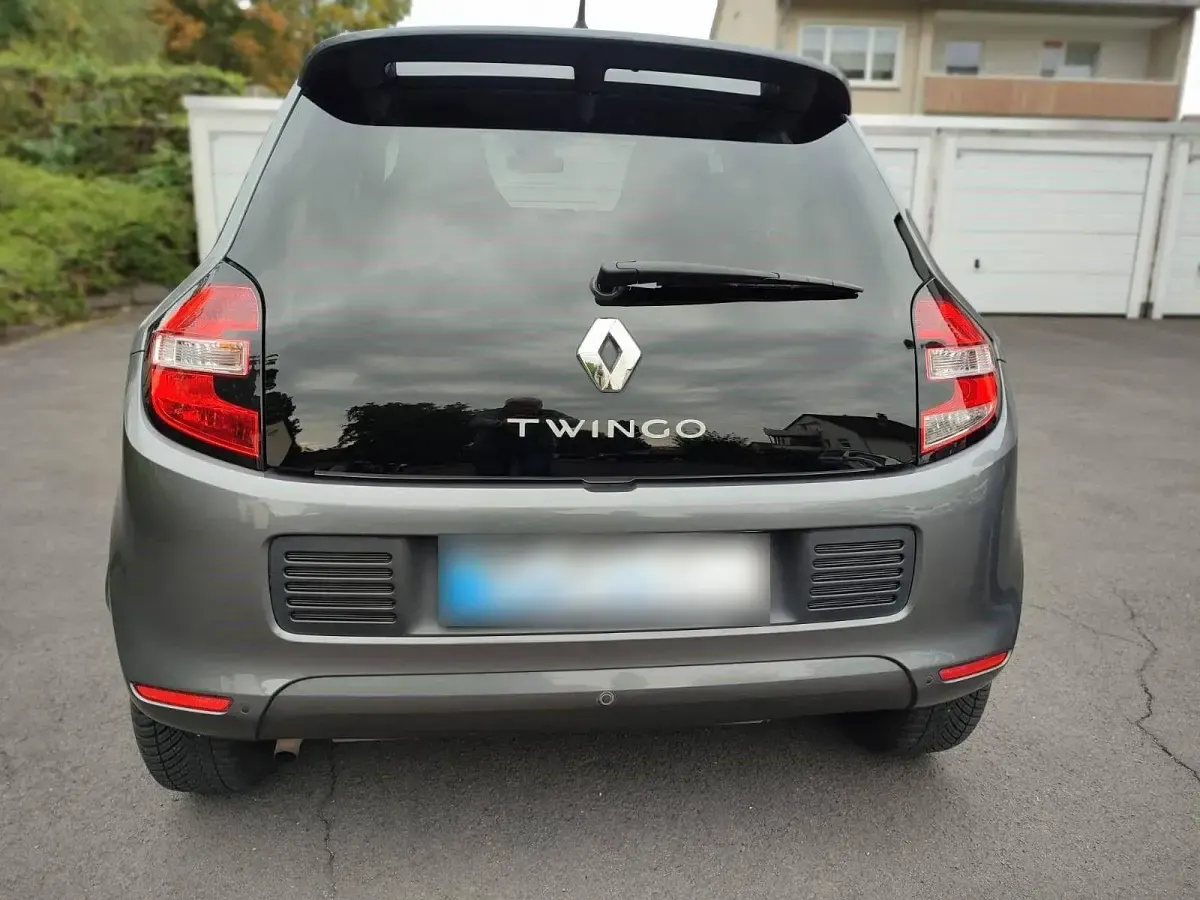 Gebraucht Renault Twingo 90 PS (66 kW) 2018 Grau Kleinwagen