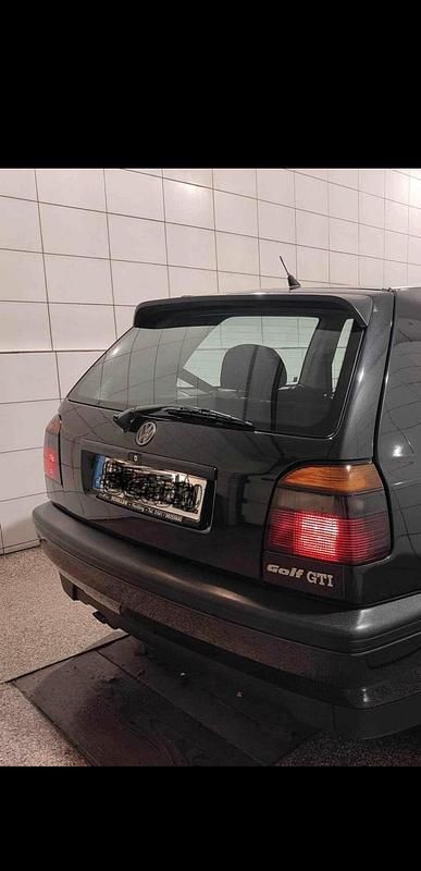 Gebraucht VW Golf III Edition 116 PS (85 kW) 1994 Schwarz Kleinwagen