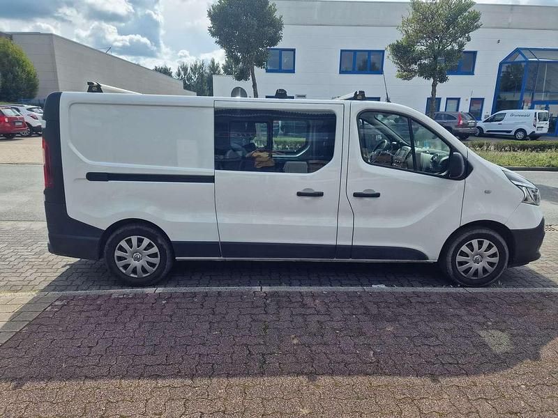Weiß Gebraucht 2021 Renault Trafic Komfort Van | 19.500 € - Bild 1/4