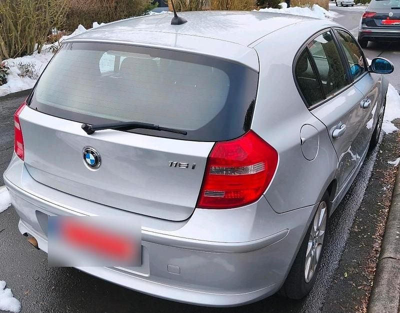 Gebraucht BMW 116 115 PS (84 kW) 2007 Silber Kleinwagen