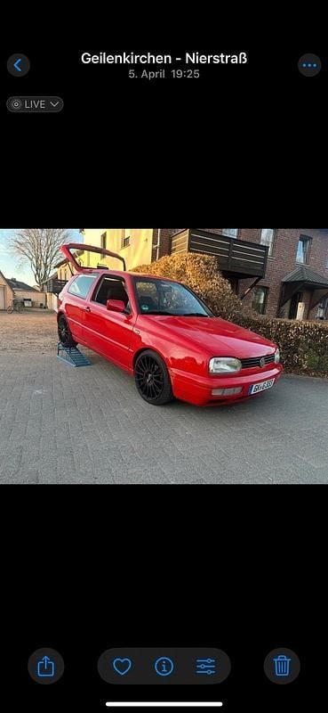 Rot Gebraucht 1997 VW Golf III Kleinwagen | 2.000 € (Fairer Preis) - Bild 1/4