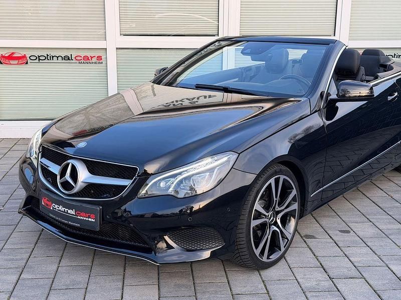 Gebraucht Mercedes E200 184 PS (135 kW) 2015 Schwarz Cabrio